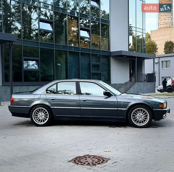 BMW 7 Series