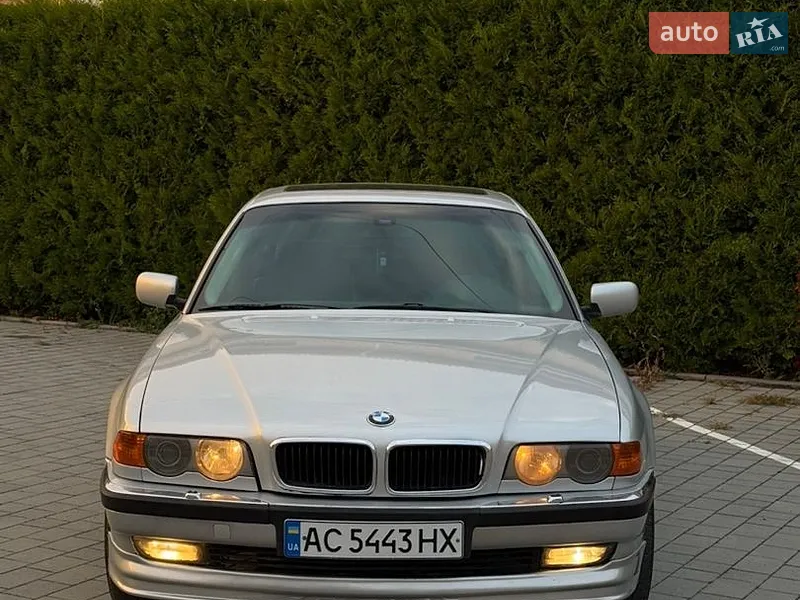 BMW 7 Series 2000