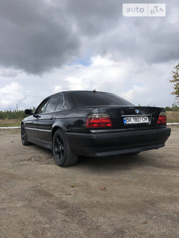 BMW 730