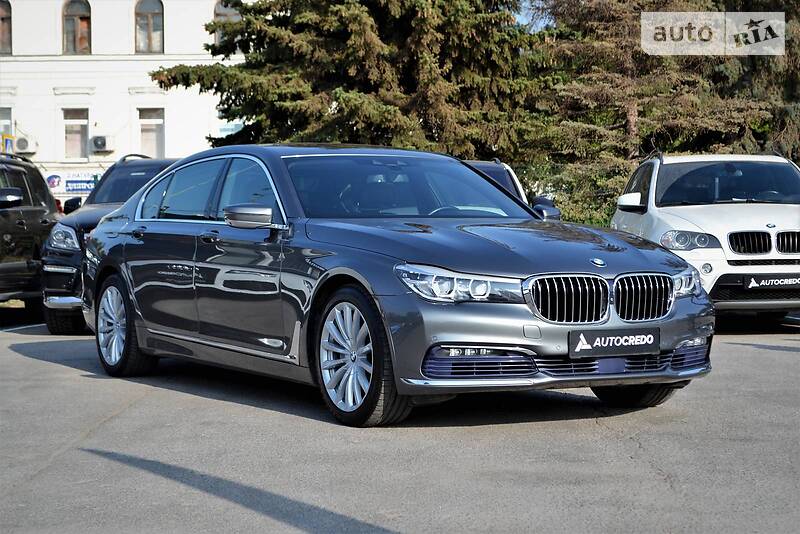 Bmw 740 2016