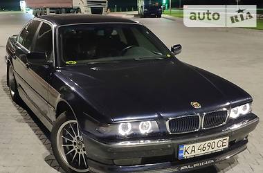 Седан BMW 740 1999 в Киеве
