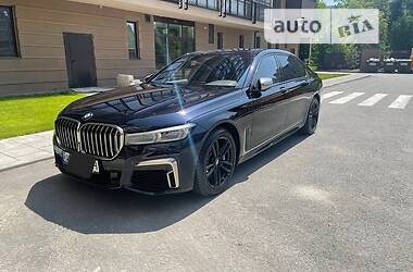 Седан BMW 760 2021 в Києві