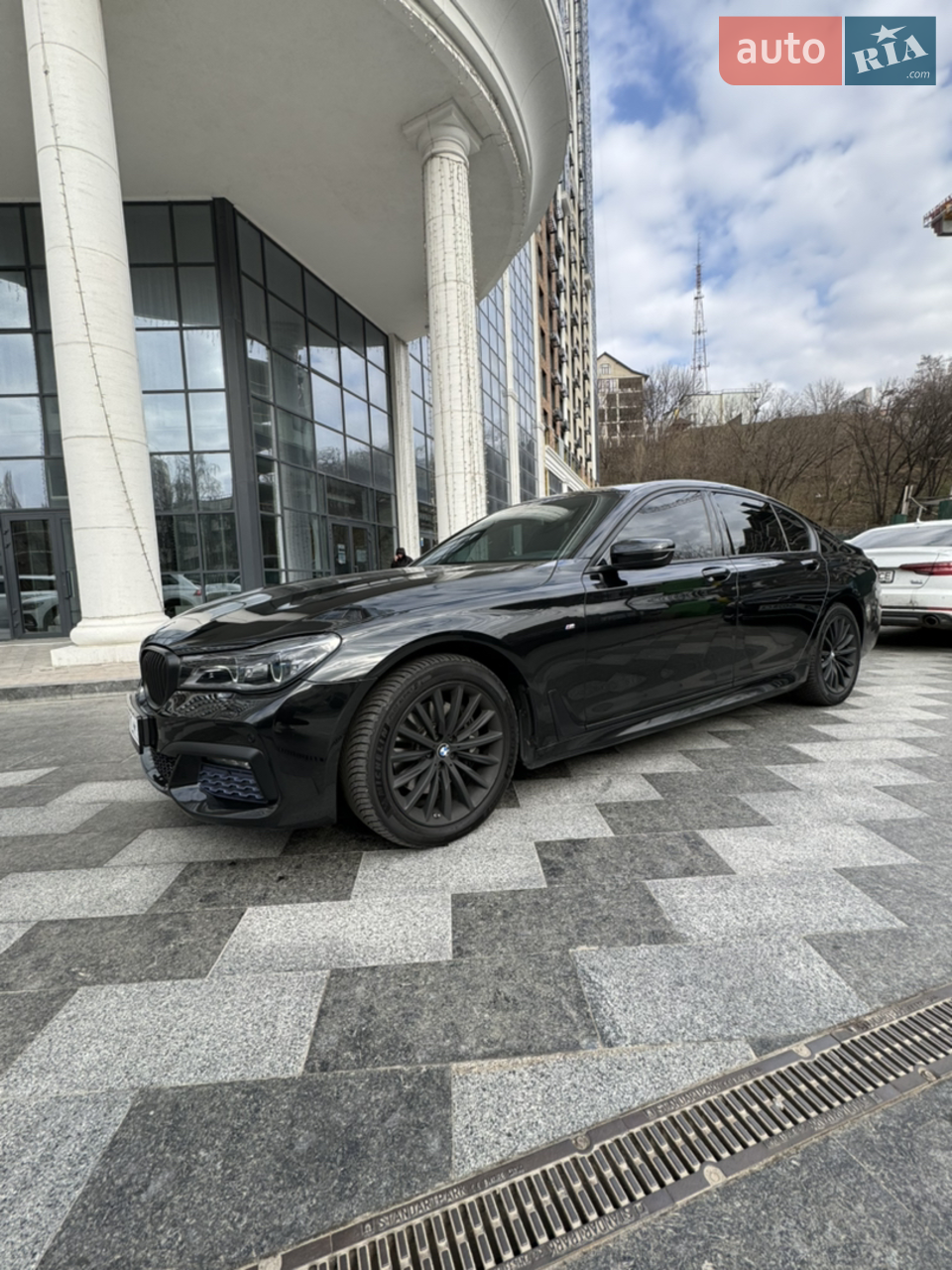 2016 BMW 7er - мініатюра 20