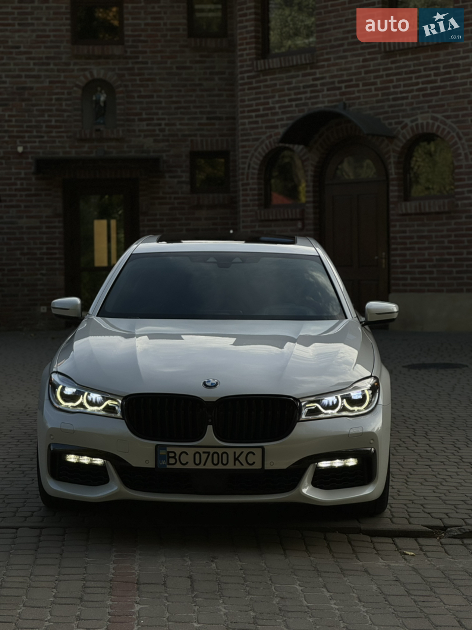 2017 BMW 7er - мініатюра 40