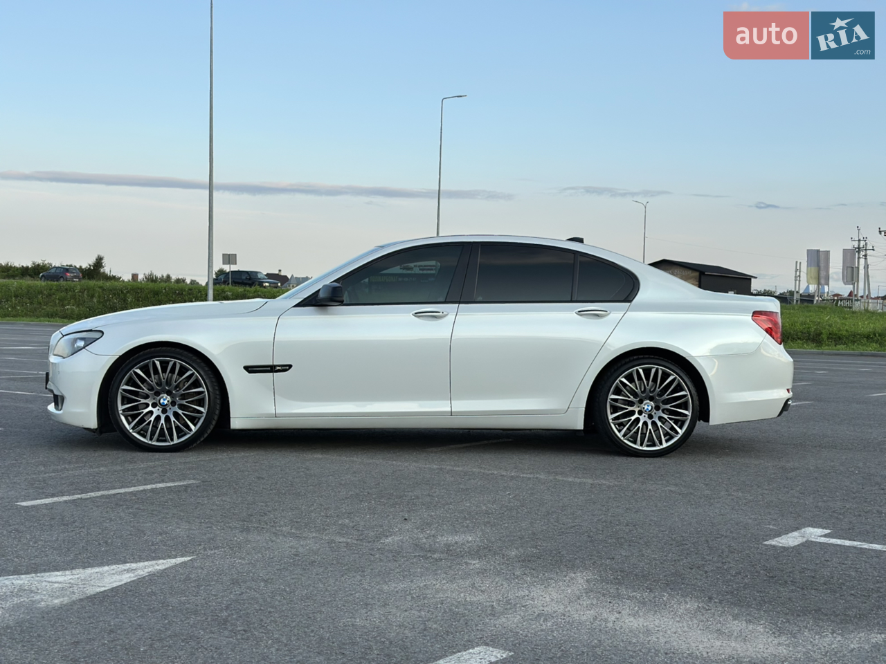 2011 BMW 7er - мініатюра 36