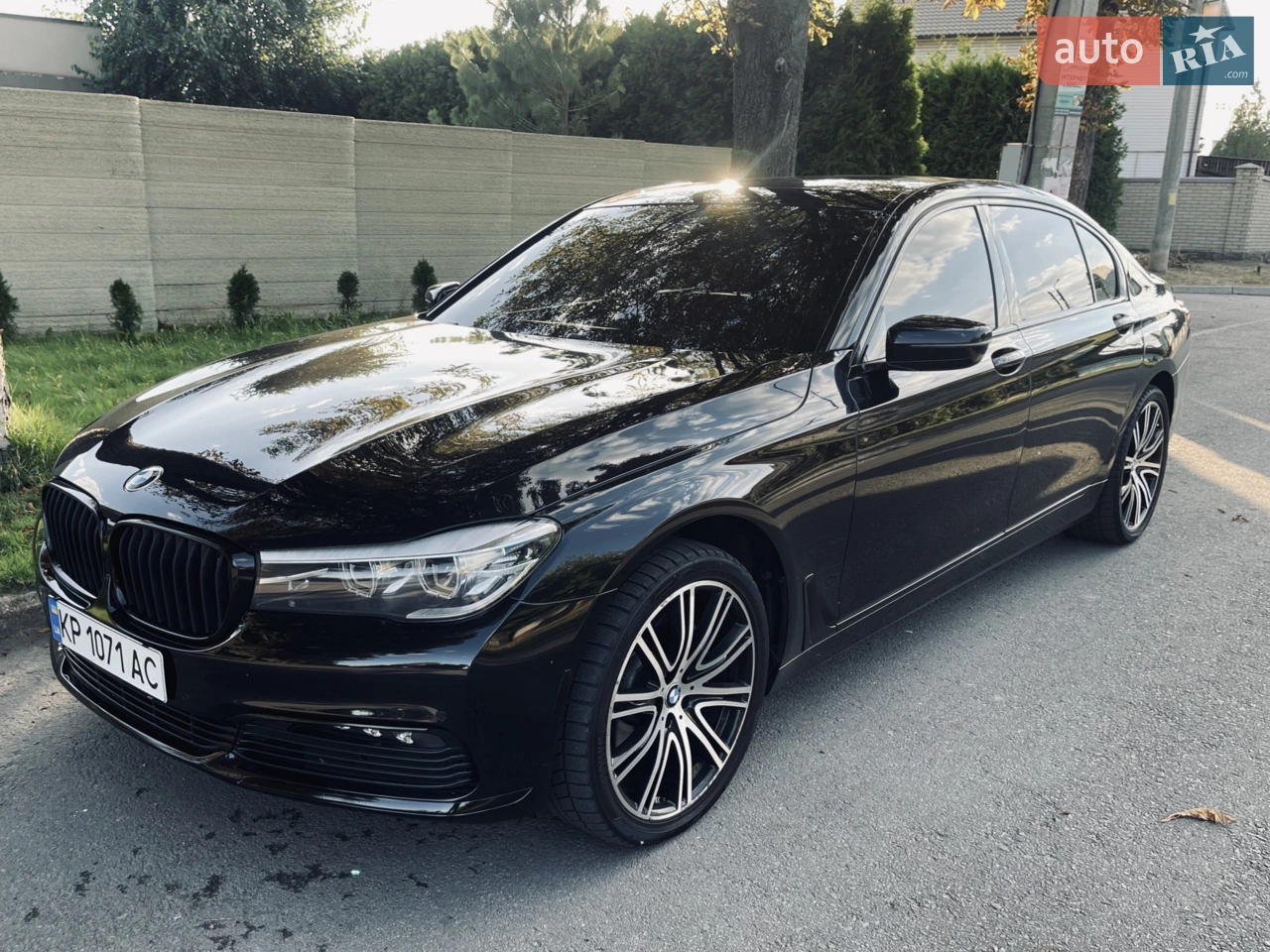 2017 BMW 7er - мініатюра 17