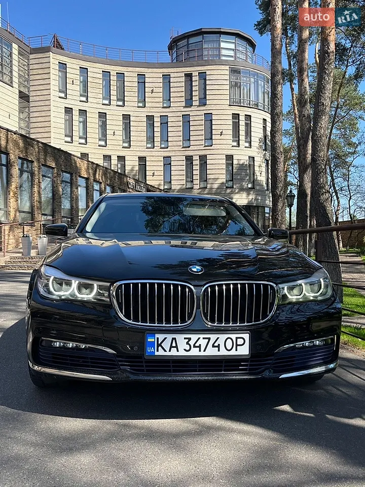 2016 BMW 7er - мініатюра 18