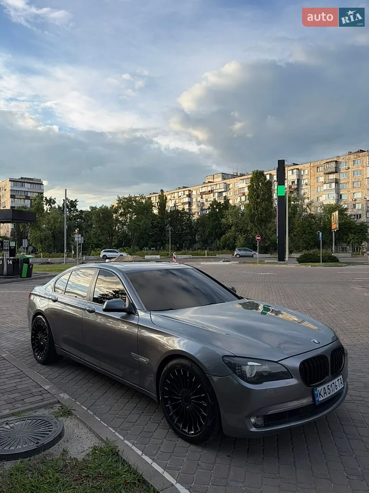 2010 BMW 7er - мініатюра 8