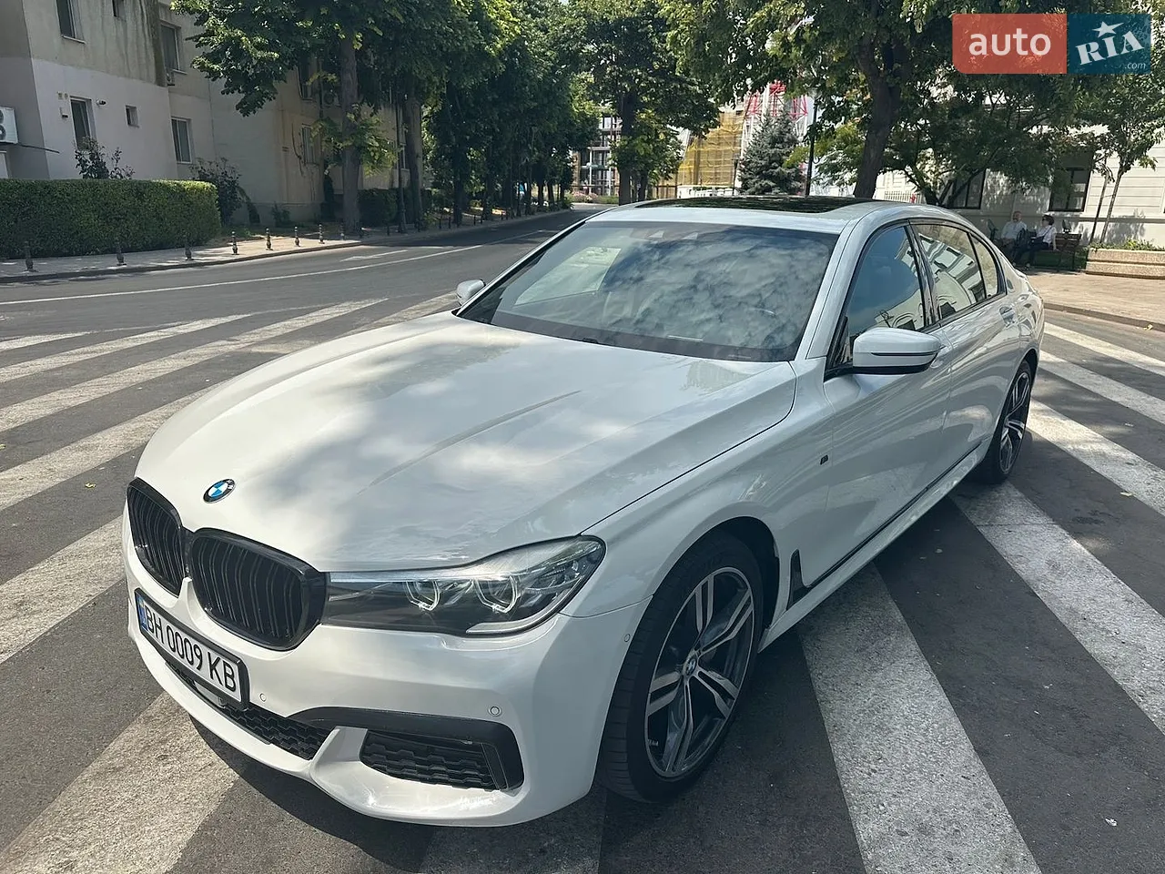 2015 BMW 7er - мініатюра 26