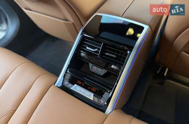 Купе BMW 8 Series Gran Coupe 2024 в 