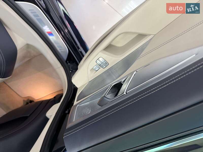 Купе BMW 8 Series Gran Coupe 2020 в Києві фото 48 Купе BMW 8 Series Gran Coupe 2020 в Києві