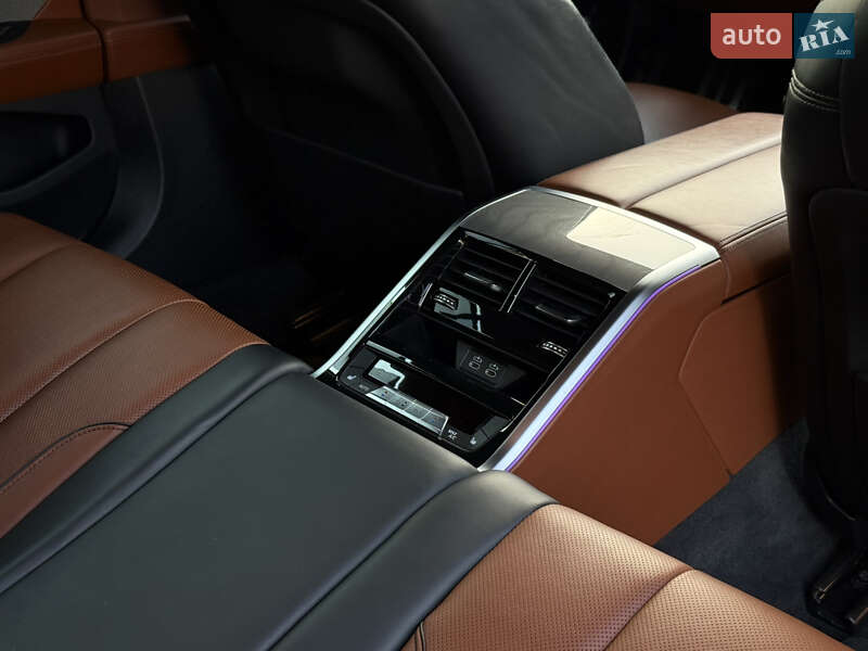 Купе BMW 8 Series Gran Coupe 2021 в Виннице