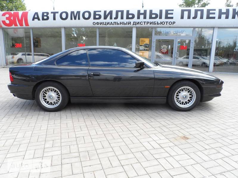 Купе BMW 8 Series 1990 в Дніпрі