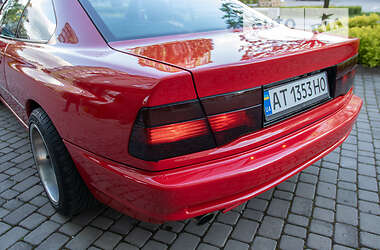 Купе BMW 8 Series 1990 в 