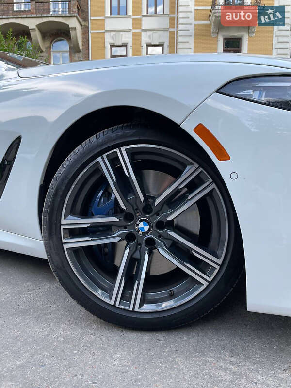 Купе BMW 8 Series 2019 в Львове