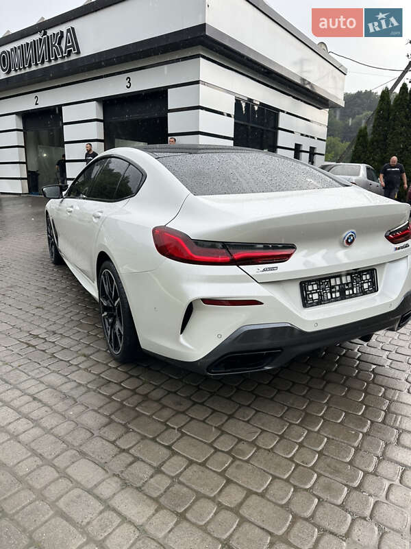 Купе BMW 8 Series 2023 в Львові