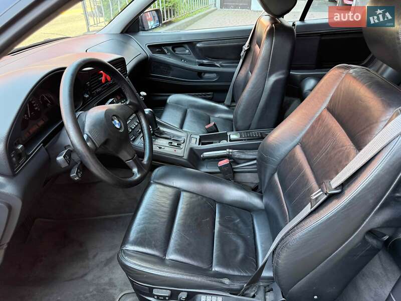 Купе BMW 8 Series 1990 в Львове