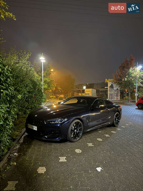 Купе BMW 8 Series 2023 в Львове фото 41 Купе BMW 8 Series 2023 в Львове