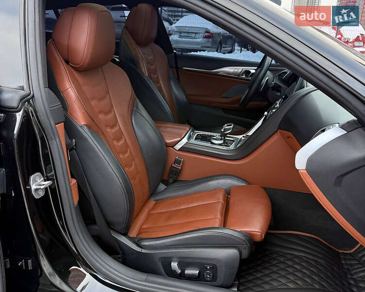 Купе BMW 8 Series 2021 в Киеве