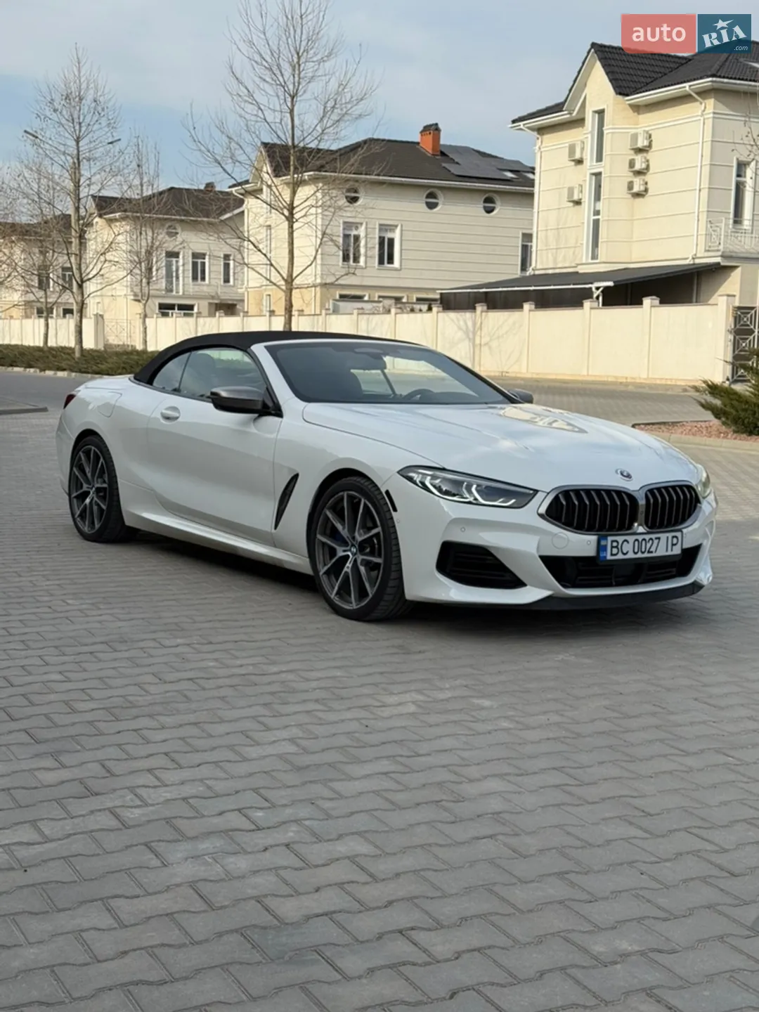BMW 8 Series 2019 VIN WBAFY4C54KBX39281 фото оголошення 3 з 6
