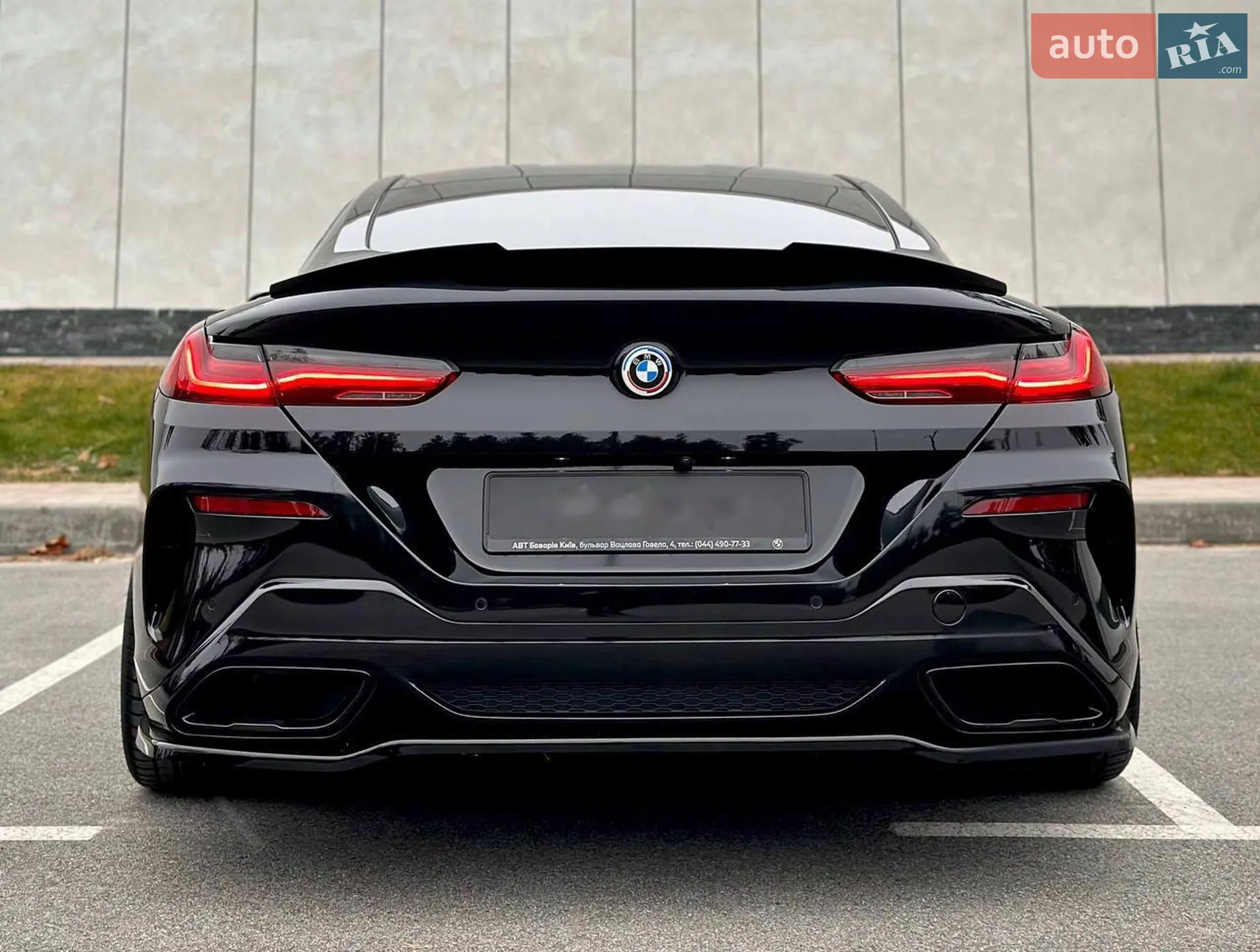 2021 BMW 8er - мініатюра 5