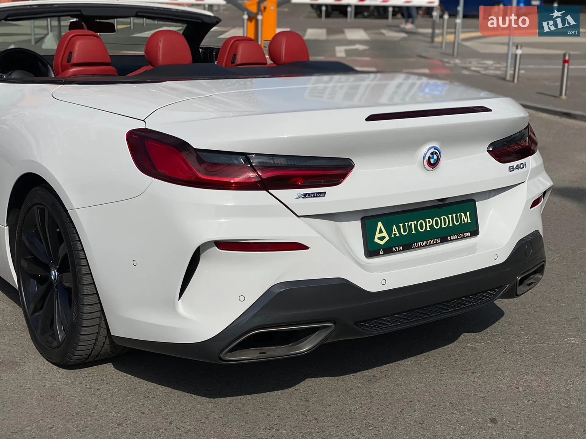 2020 BMW 8er - мініатюра 8