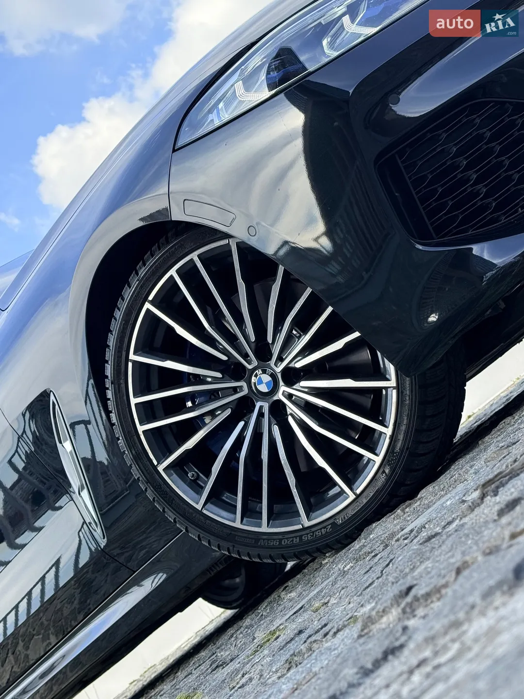 2020 BMW 8er - мініатюра 10