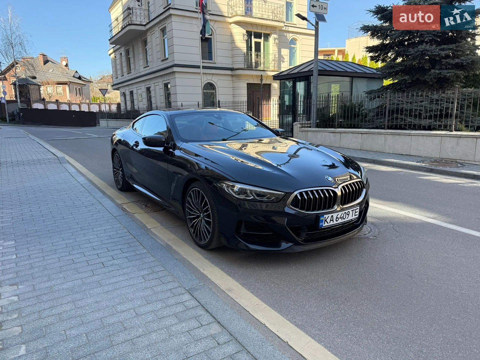 2019 BMW 8er - мініатюра 7