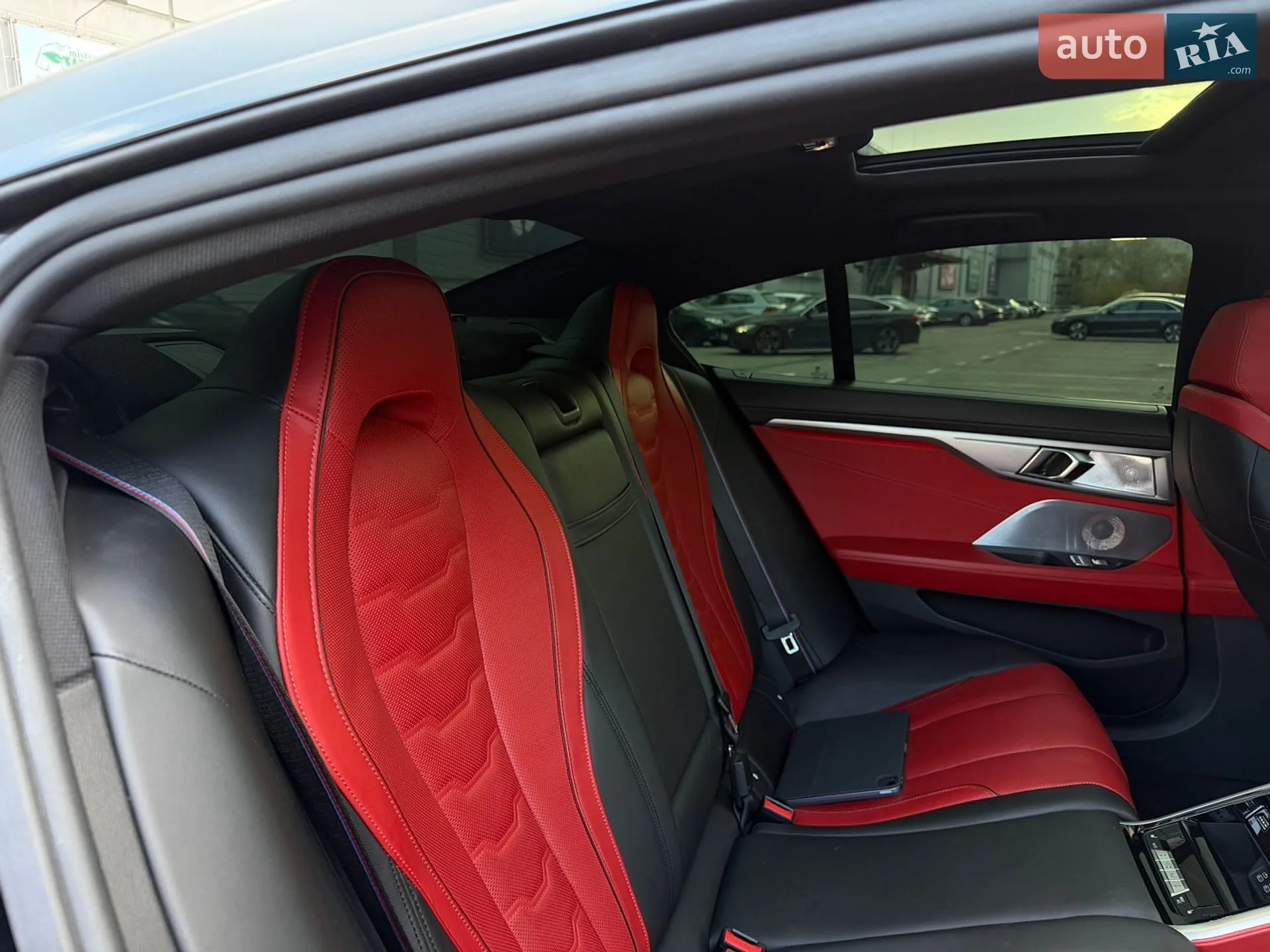 2020 BMW 8er - мініатюра 14