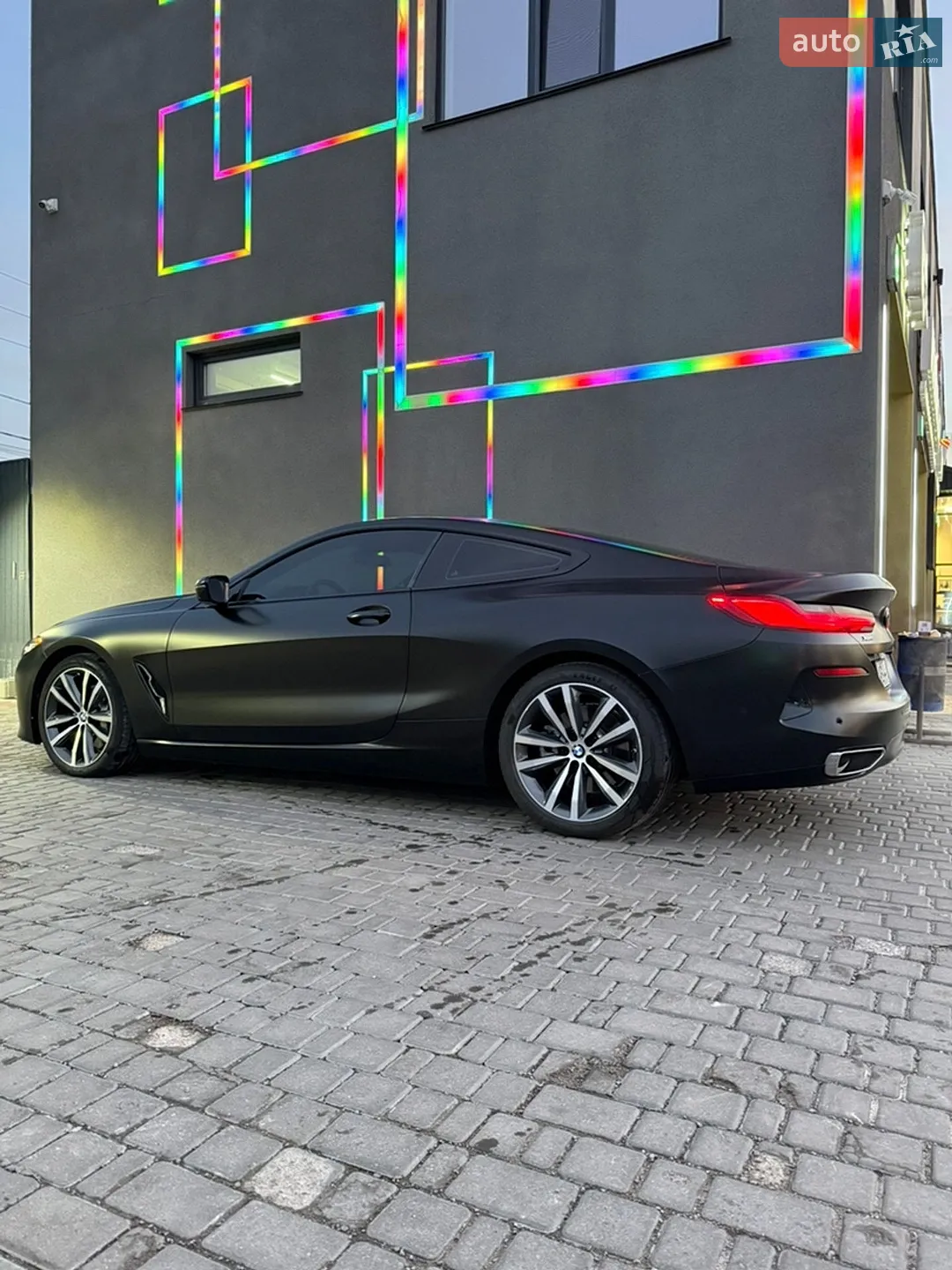 2021 BMW 8er - мініатюра 22