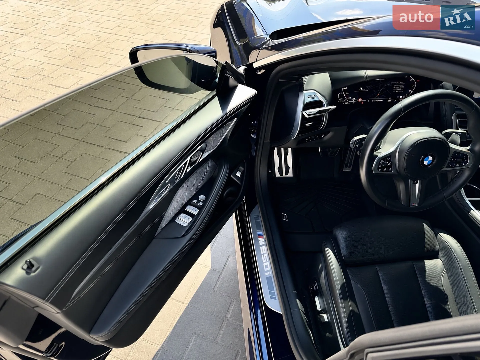 2020 BMW 8er - мініатюра 14