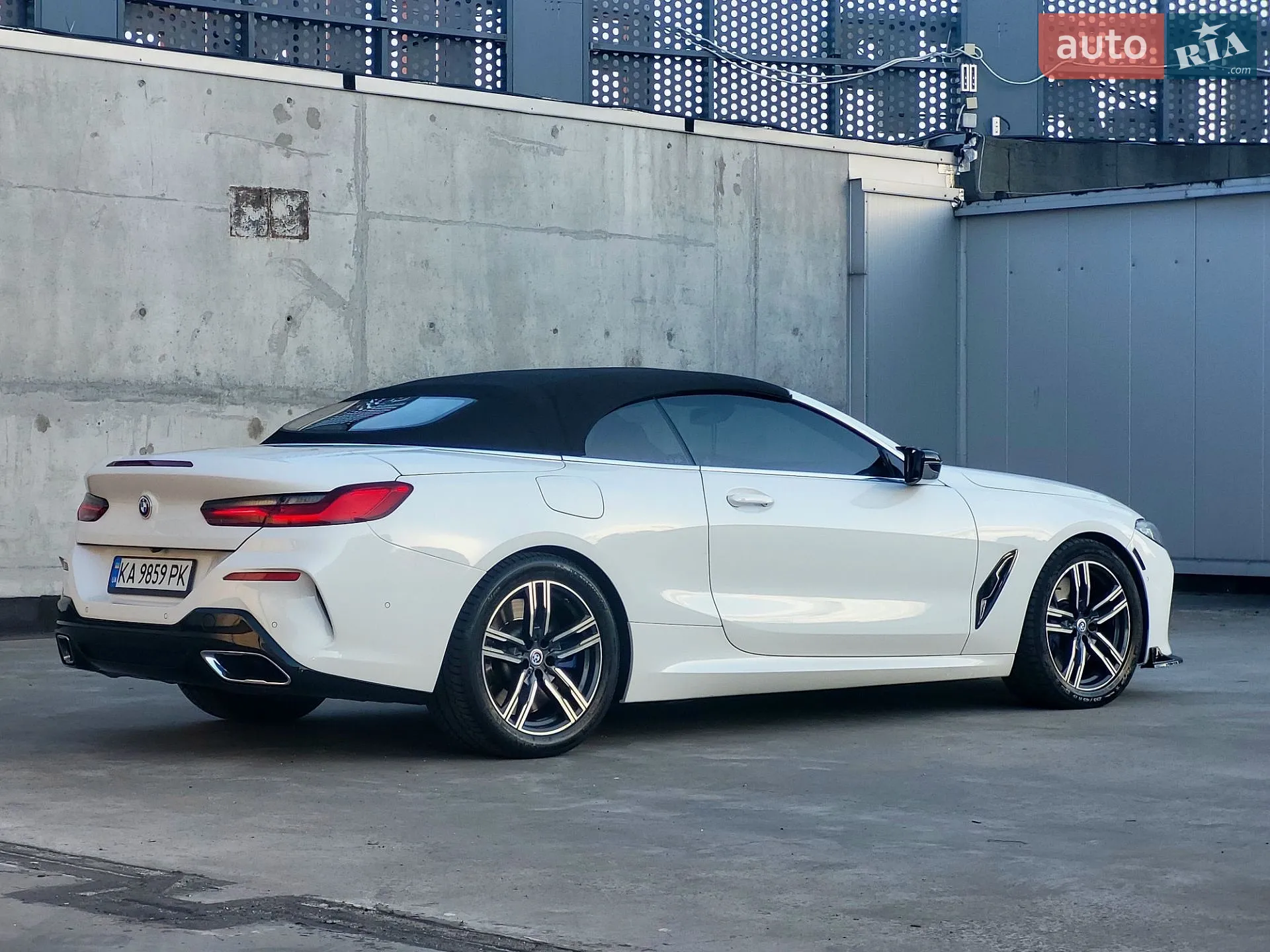 2019 BMW 8er - мініатюра 10
