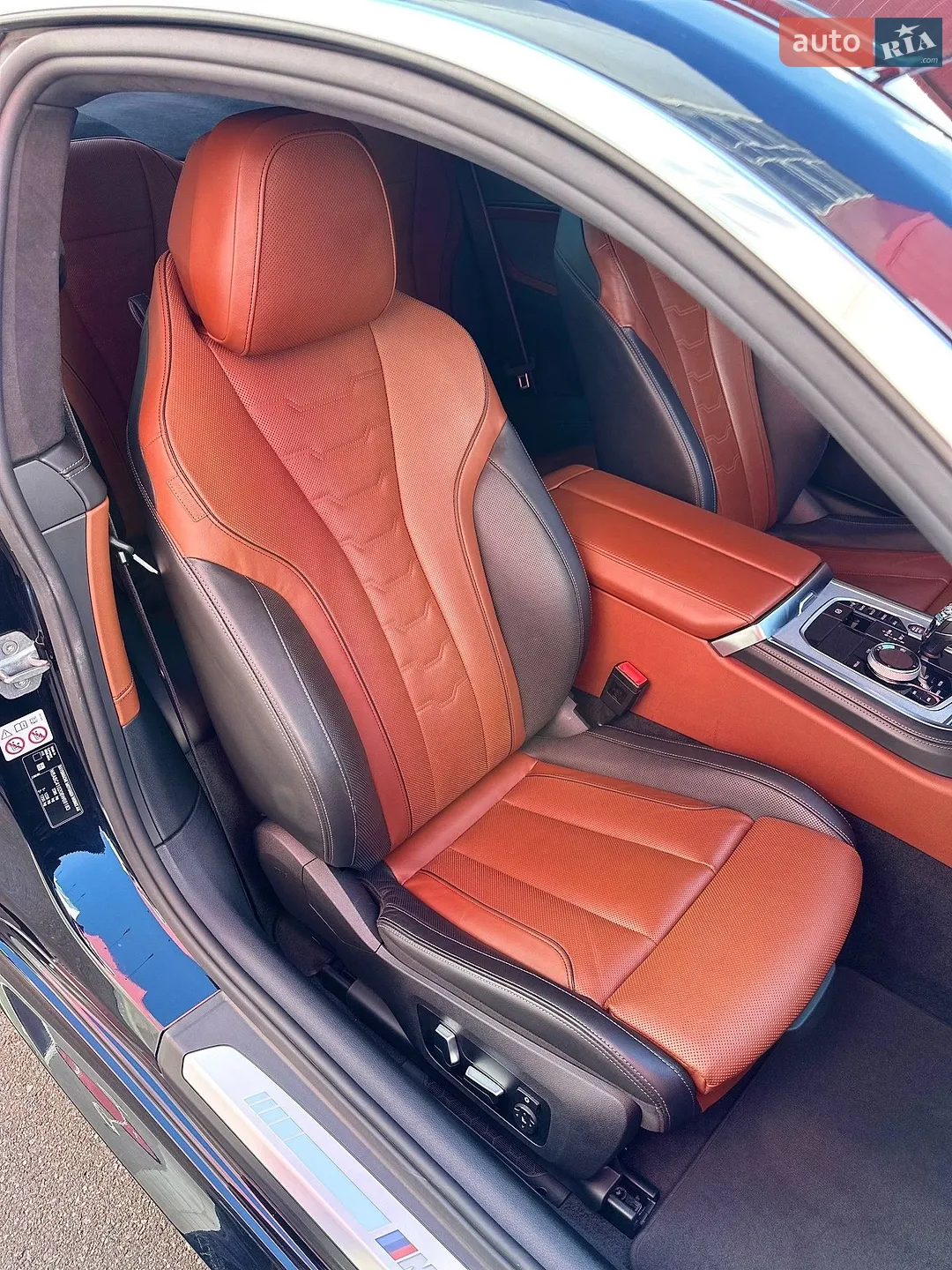 2019 BMW 8er - мініатюра 10
