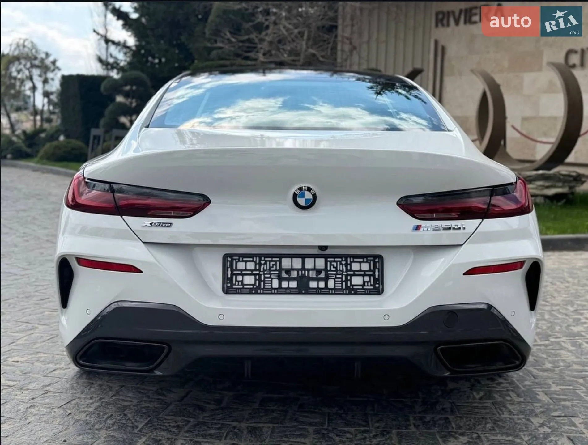 2022 BMW 8er - мініатюра 5