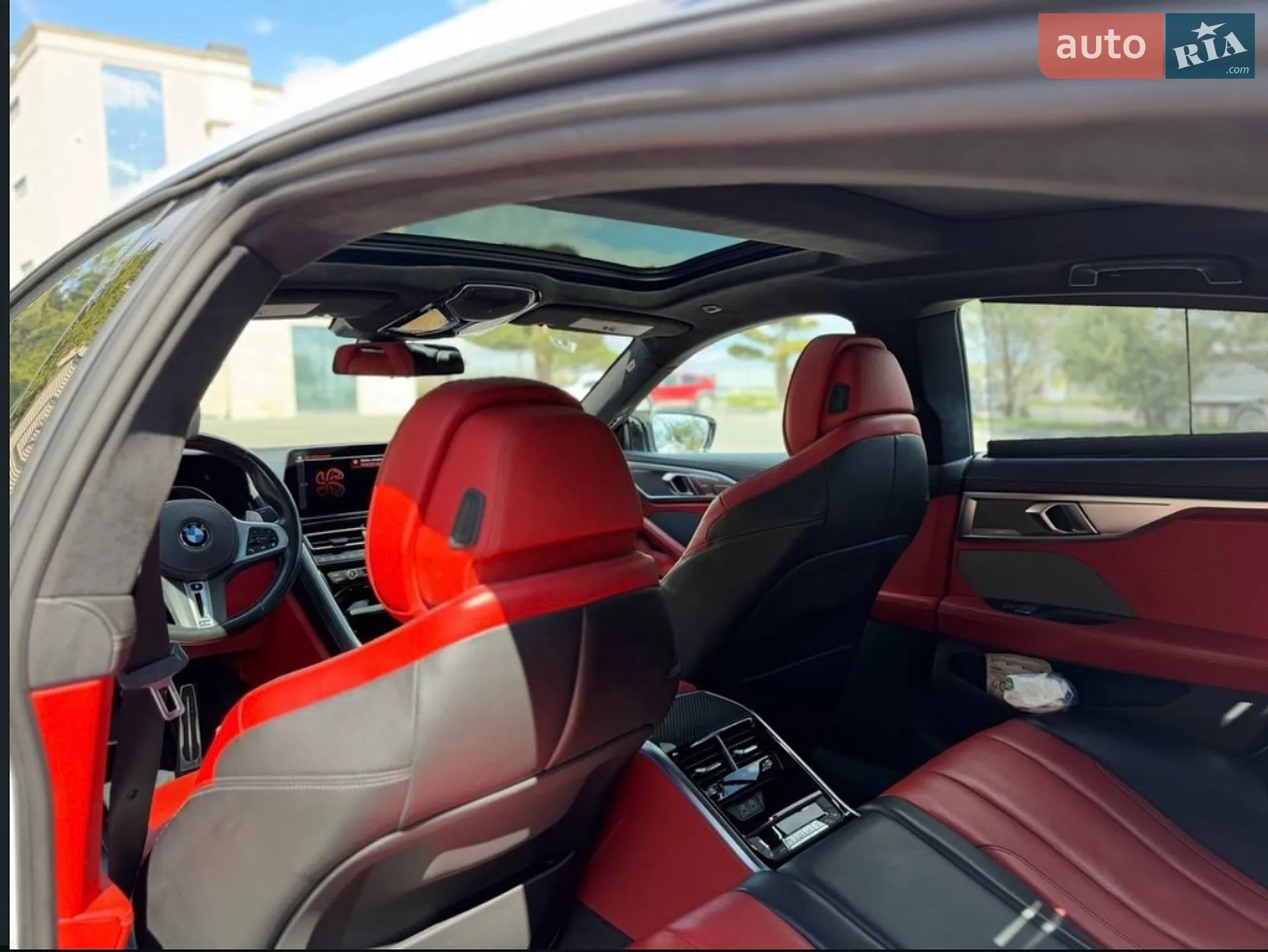 2022 BMW 8er - мініатюра 11