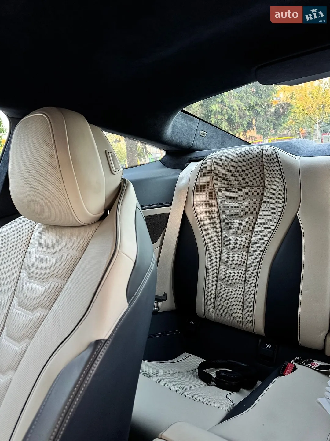 2022 BMW 8er - мініатюра 8