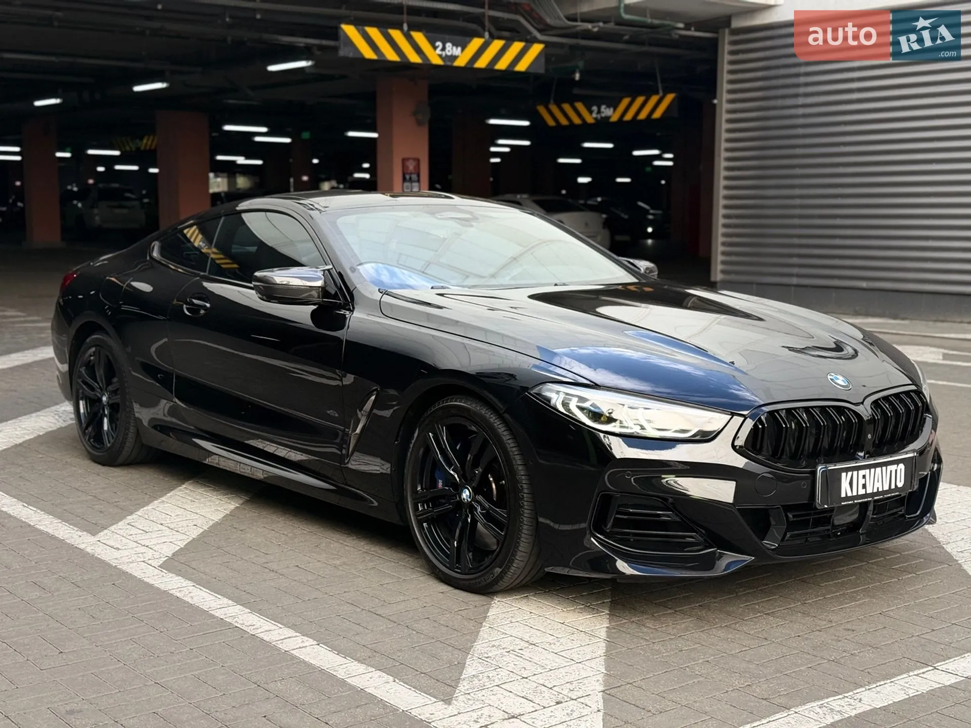 2019 BMW 8er - мініатюра 2