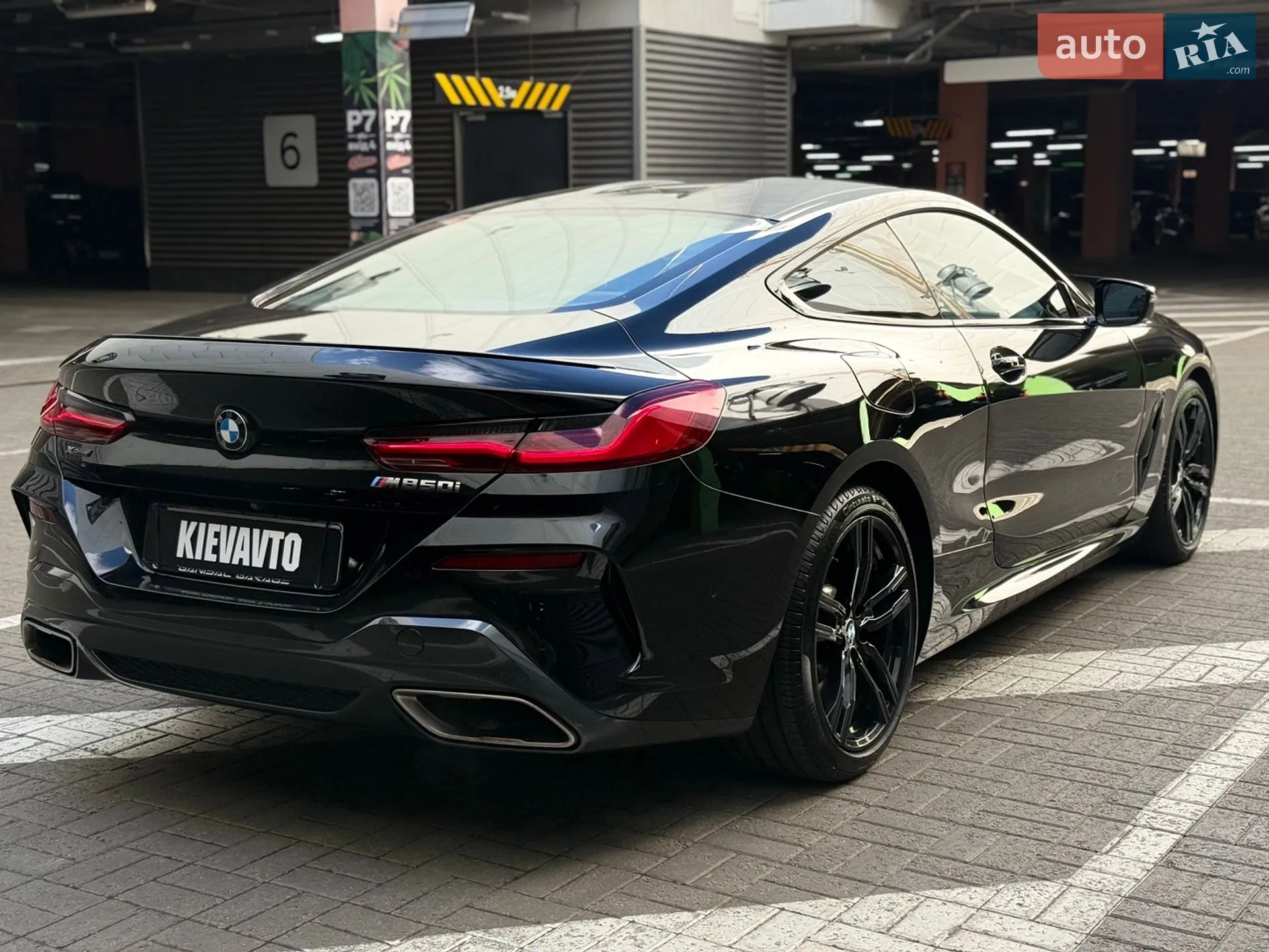 2019 BMW 8er - мініатюра 6