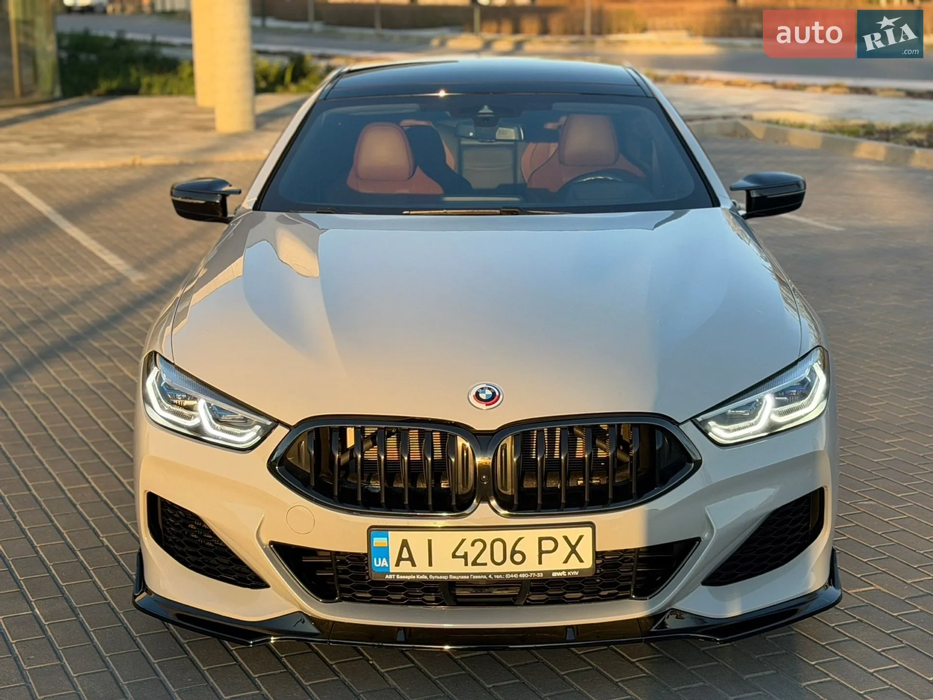 2019 BMW 8er - мініатюра 8