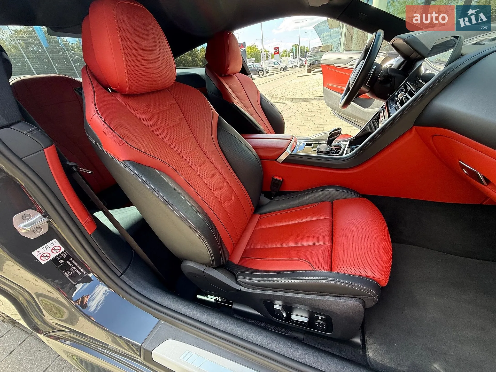 2020 BMW 8er - мініатюра 19