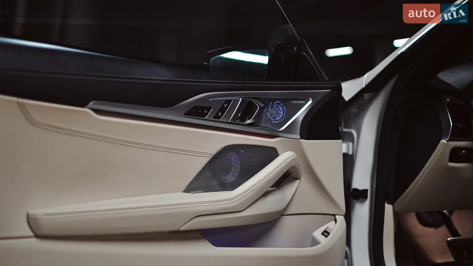 2018 BMW 8er - мініатюра 13