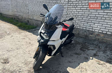 Скутер BMW C 400X 2019 в 