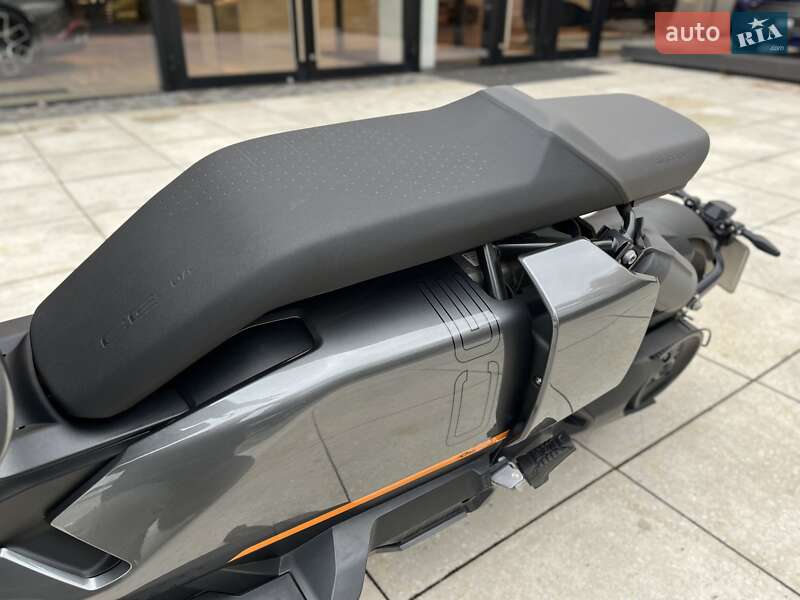 Скутер BMW CE 04 2021 в Києві