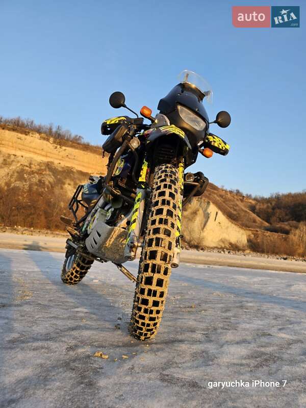 Мотоцикл Многоцелевой (All-round) BMW F 650 2002 в Хороле