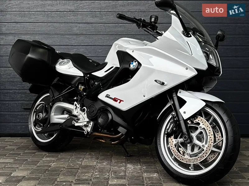 BMW F 800GT 2013