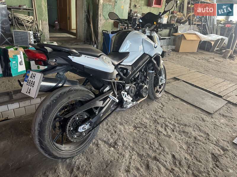 BMW F 800R 2016