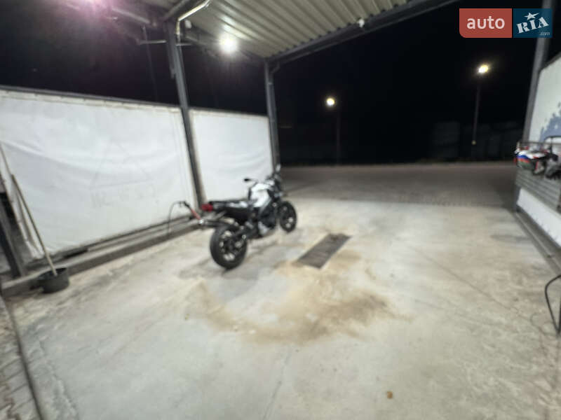 Мотоцикл Спорт-туризм BMW F 800R 2010 в Тульчині