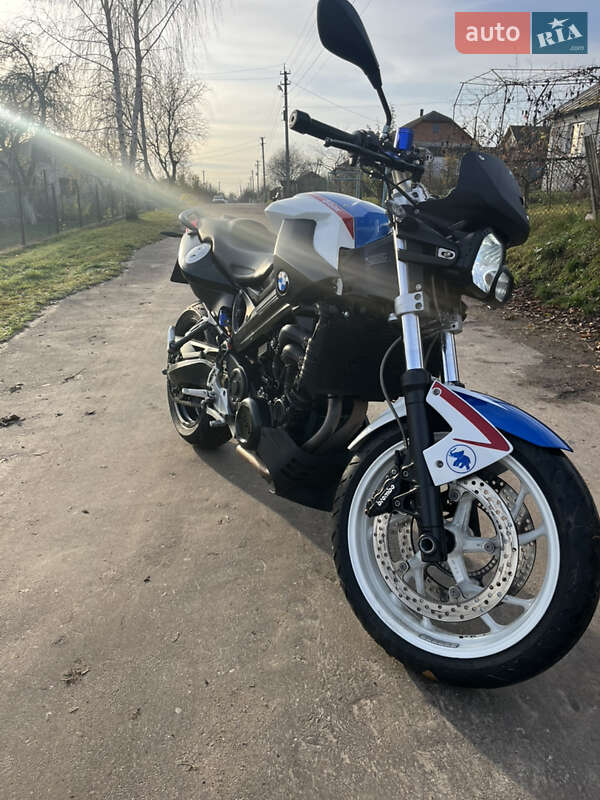Спортбайк BMW F 800R 2010 в Луцке фото 2 Спортбайк BMW F 800R 2010 в Луцке