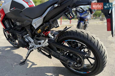 Мотоцикл Без обтекателей (Naked bike) BMW F 900R 2021 в 