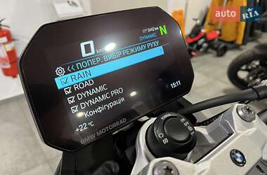 Мотоцикл Без обтекателей (Naked bike) BMW F 900R 2025 в 